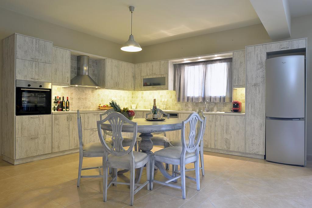 Villa Gaia Δασιά Δωμάτιο φωτογραφία