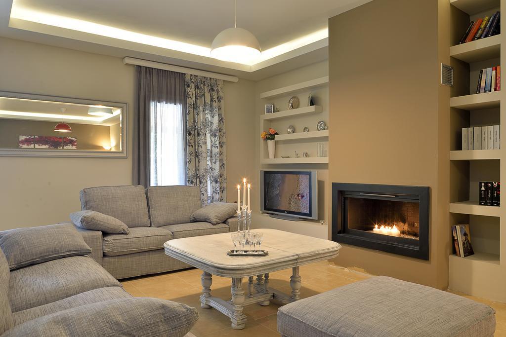 Villa Gaia Δασιά Δωμάτιο φωτογραφία